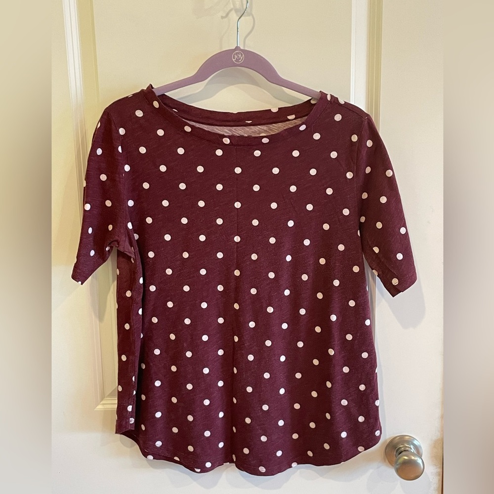 Loft Vintage Soft Merlot Polka Dot T L